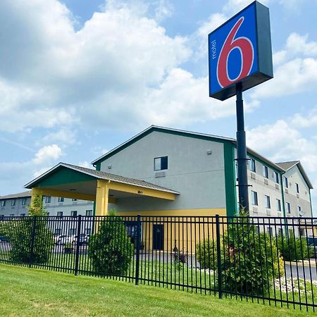 Motel 6 Lancaster Fertility Exteriör bild