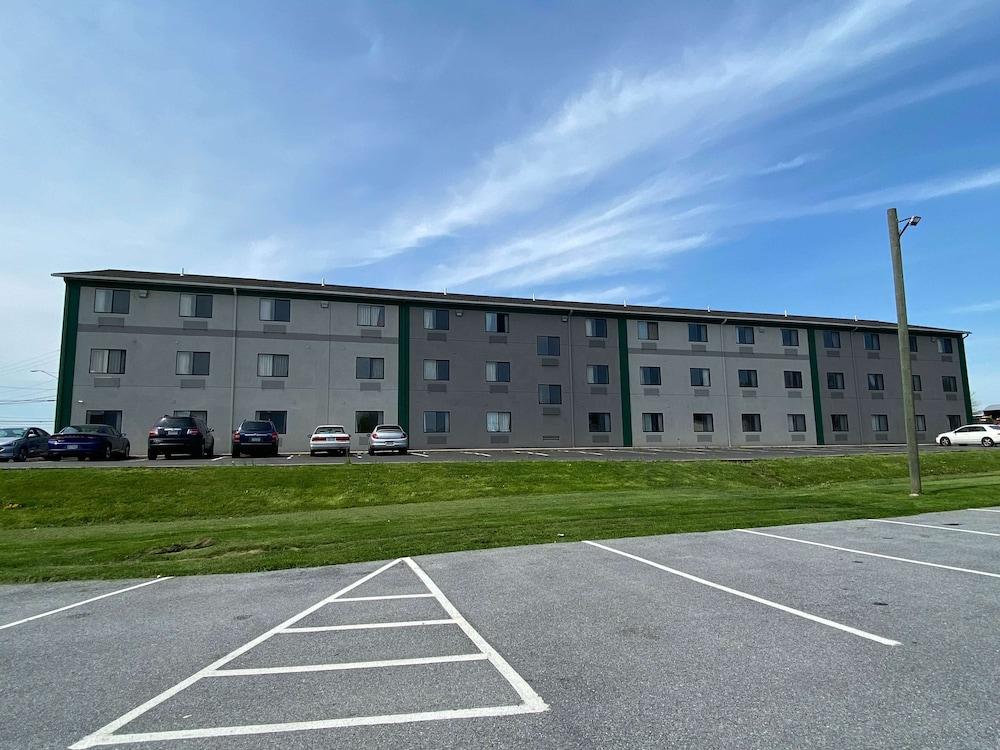 Motel 6 Lancaster Fertility Exteriör bild